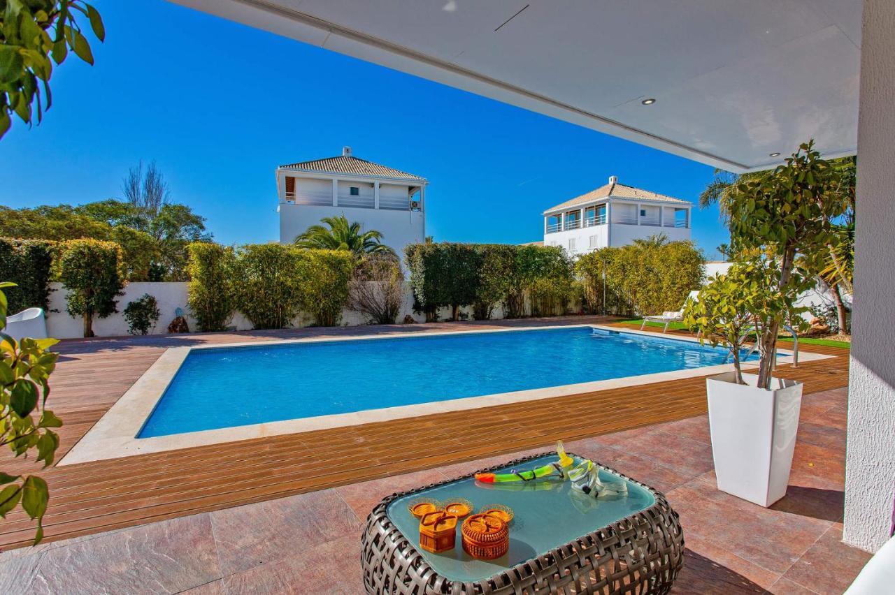 Villa Maresia Dourada Guia  Buitenkant foto